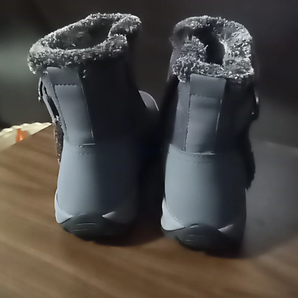 Easy spirit women's Ember Cold weather winter boots booties size 7 Real suede
